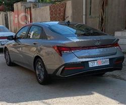 هیۆندای ئەلەنترا